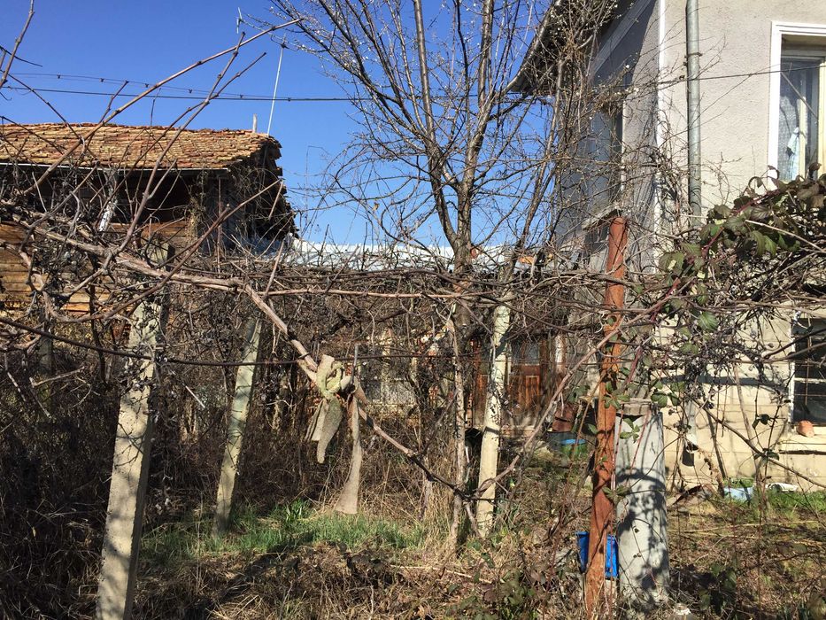 Продава се Къща в с. Синьо бърдо, Област Враца - 70 кв.м за 146 €/кв.м - Снимка #2