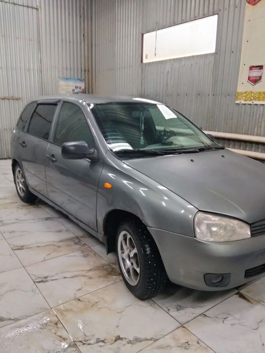 Автомобиль Лада калина