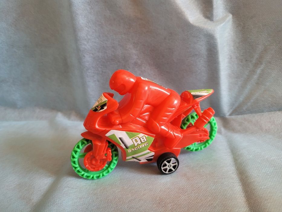 Машинки игрушки для мальчика