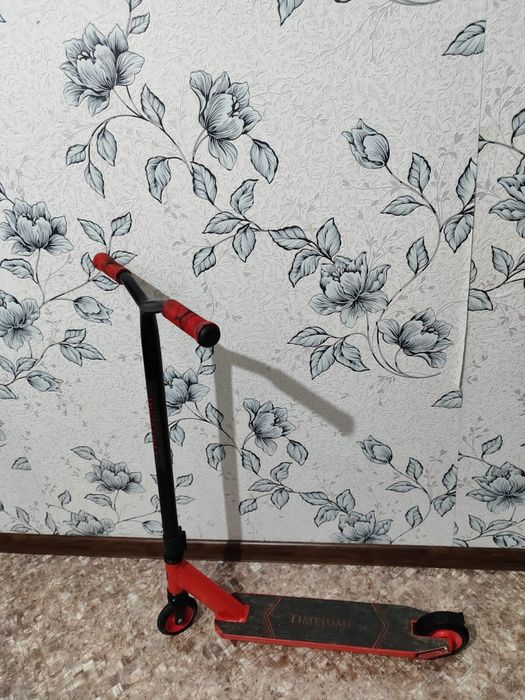 2 трюковых самоката