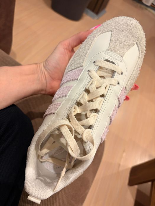 Adidas  Номер  EU 40 и 2/3  UK 7
