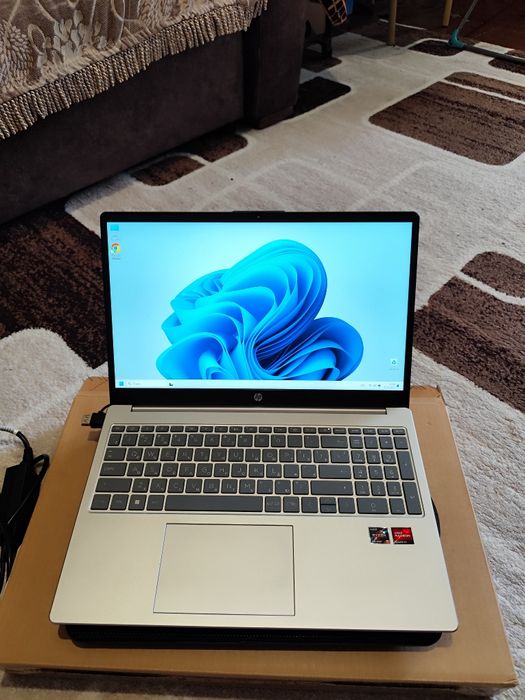 Ноутбук HP 15- 15.6" / 16 Гб / SSD 512 Гб