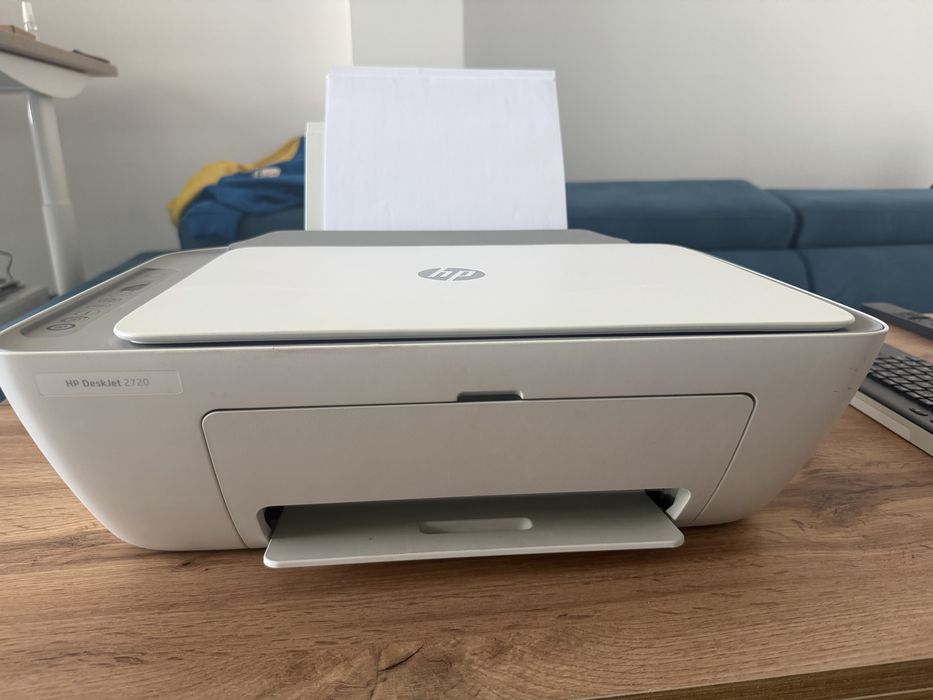 Принтер HP DeskJet 2720 All in one