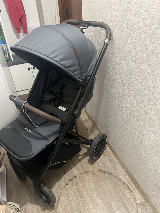 Продам  коляску Кидило
