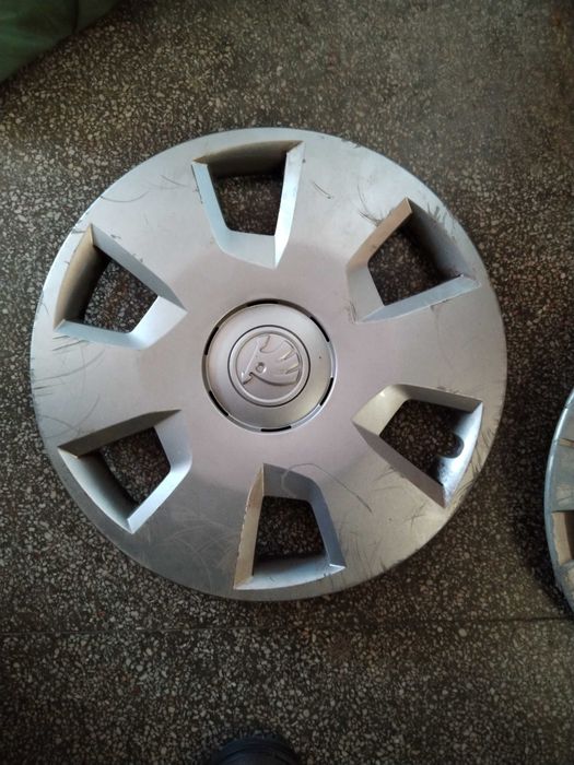 Тасове един брой Renault Bmw Nissan Ford Honda Skoda
