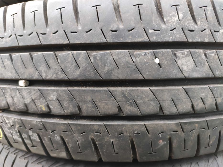 4бр Летни гуми за бус 215 70 15 С - Michelin