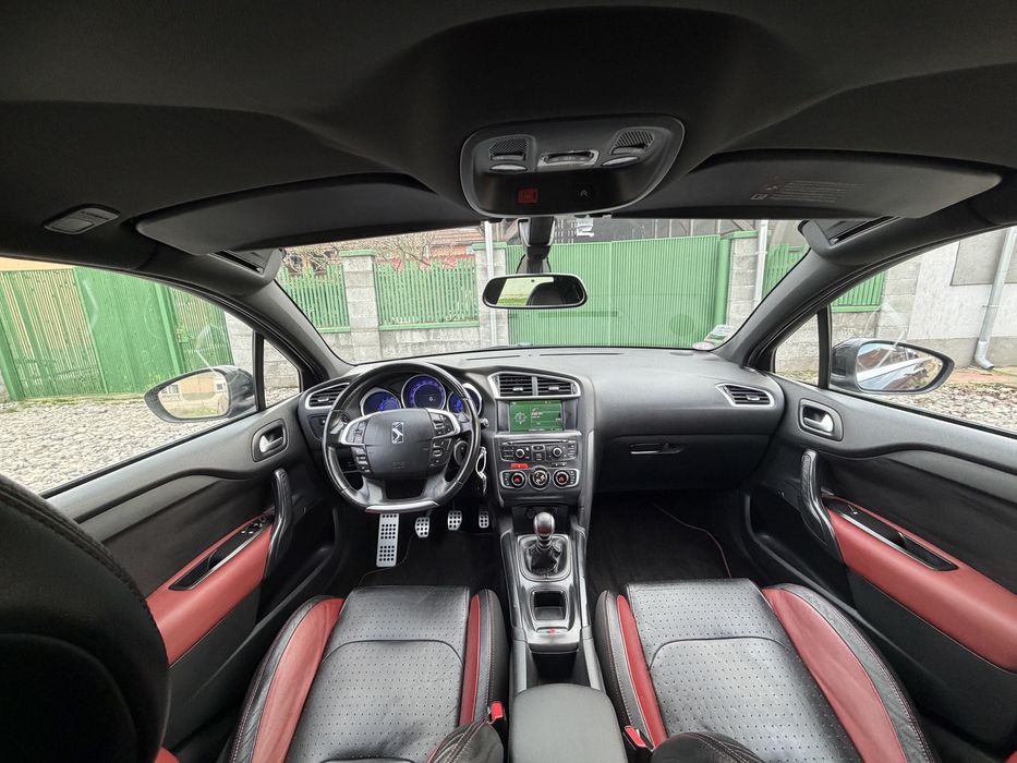 Vand Citroen Ds4 an 2011 motor 1,6Benzina 200cp