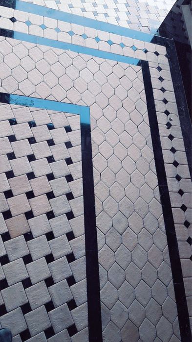 Sokl va Fasadga Granit Travertin tosh Kafel o’rnatamiz. Staj 16 yil