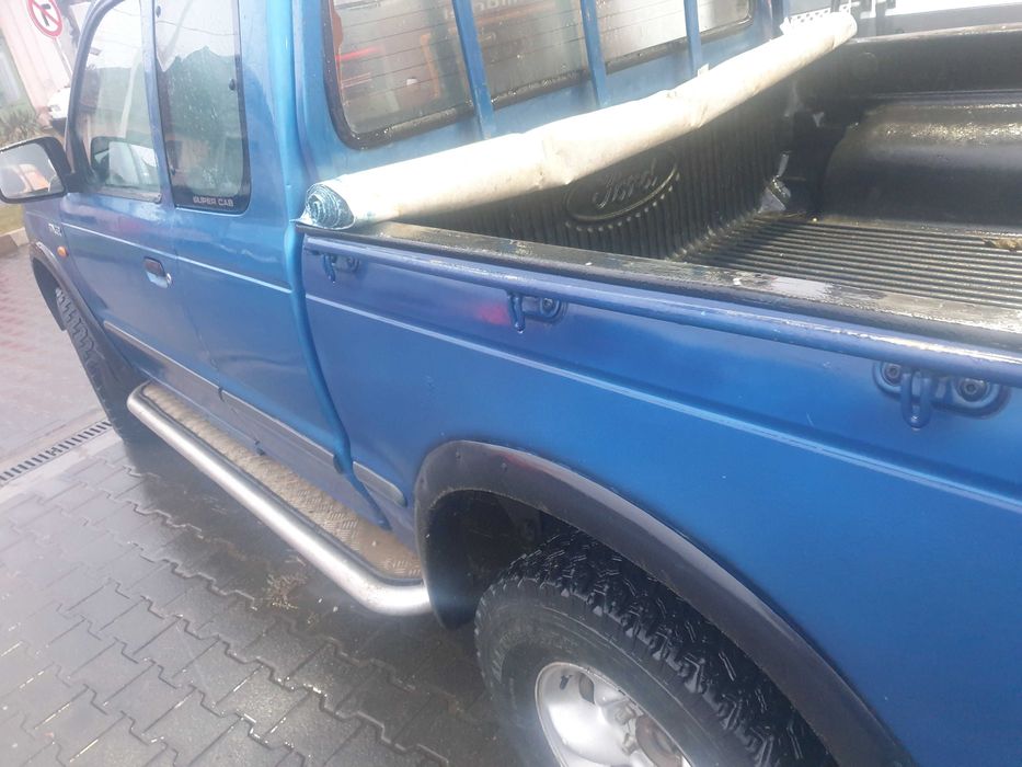 Ford ranger, Mazda b2500