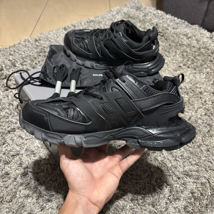 Balenciaga Track full Black - 44