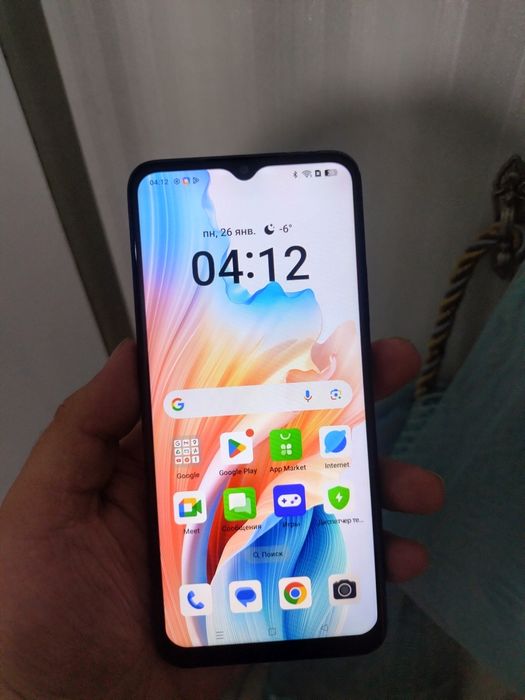 Продам Oppo A18 128gb