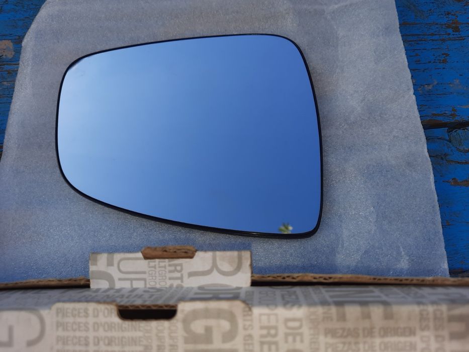 Geam oglinda dreapta cu incalzire, Dacia Logan Break , Duster