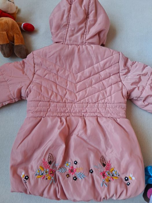 Нови зимни връхни дрехи за момиченце-1 1/2 -2 години.