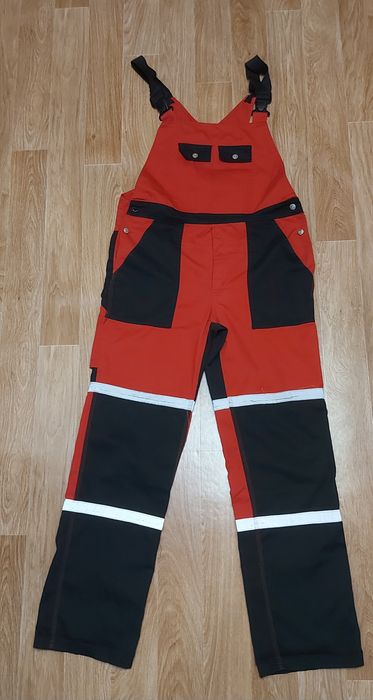 Продам рабочие брюки, комбинезон, рубашки