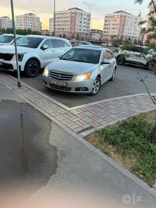 Cruze srochna sotiladi Holati a'lo