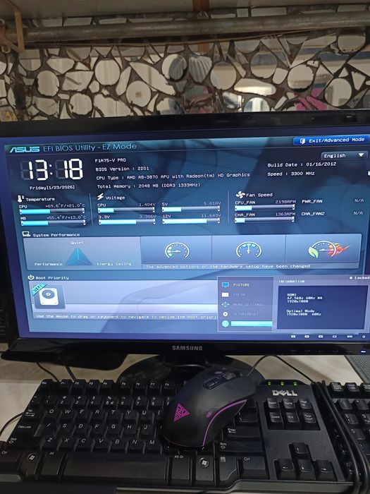 !! VÂND !! Kit PC Economic: Monitor Samsung + Tastatură Dell + Mou