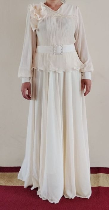 Vechirni koylak. 1marta kiyilgan
