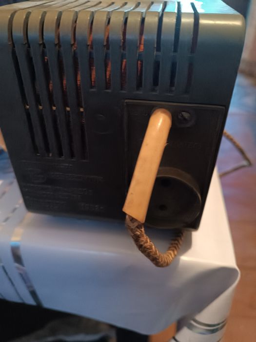 Стабилизатор напряжения СССР