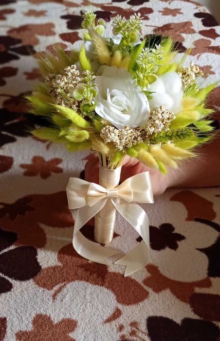 Set 2 lumânări + buchet de nuntă
