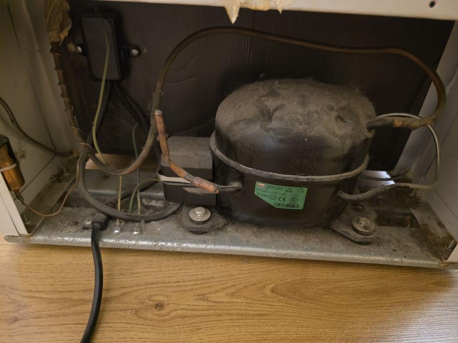 Холодильник Midea