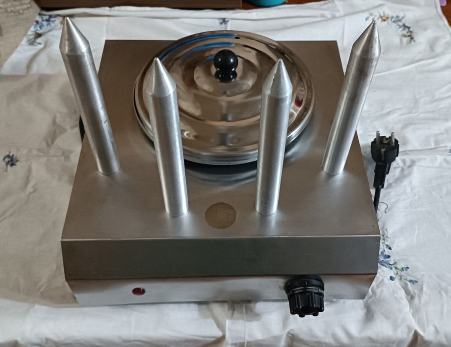 Аппарат для изготовления хот-догов