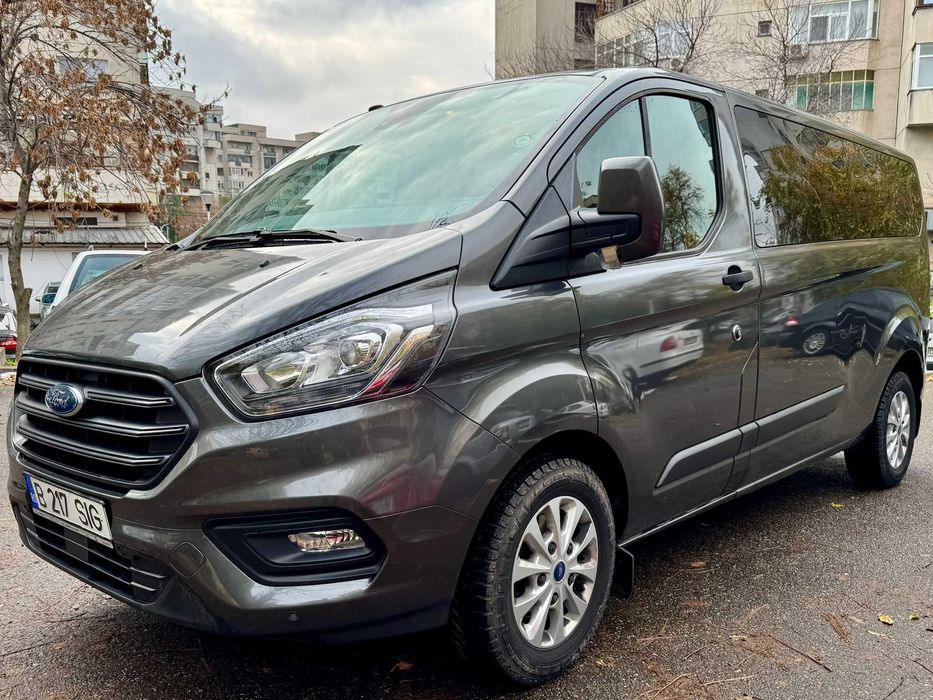 Rent-a-car Craiova Van 8+1: Închiriez Dubă 8+1 Ford Transit Custom 2019