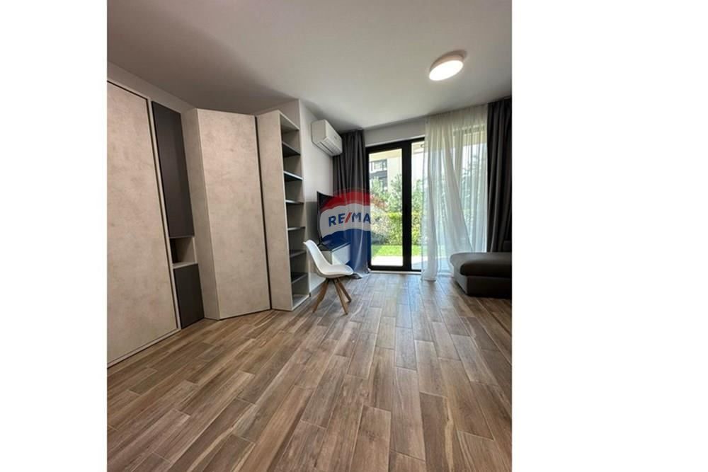 Продава се Едностаен апартамент в к.к. Св.Св. Константин и Елена - 53 кв.м за 4076 €/кв.м - Снимка #6