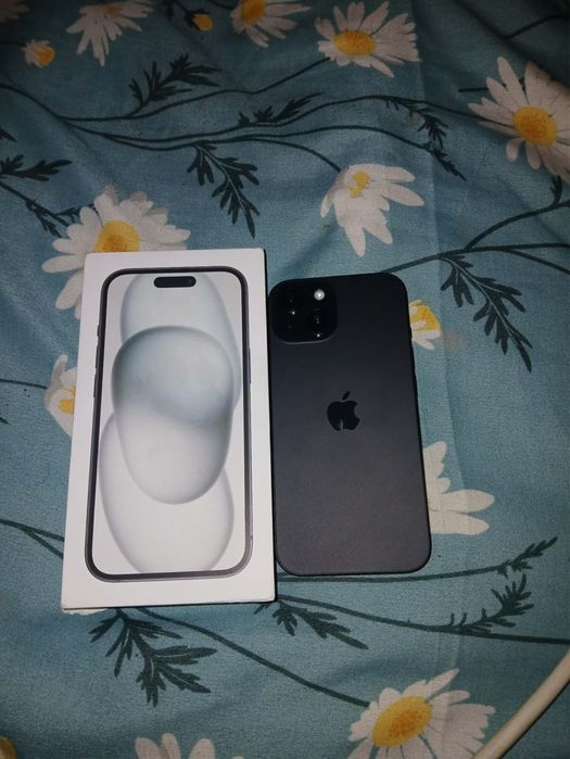 Vand iphone 15 nou