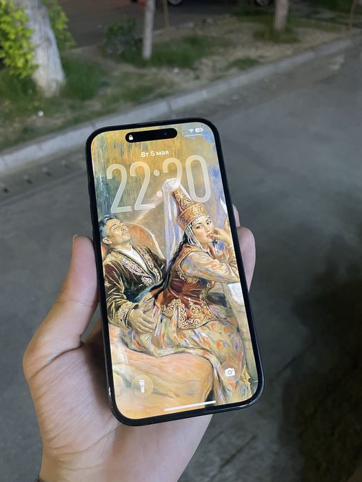 Iphone 15 black 256 gb