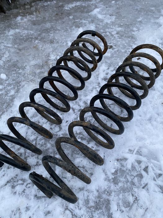 Уголки для окон , дверей