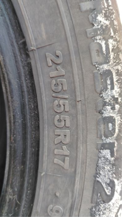 Продам шины б/у в хорошем состоянии
