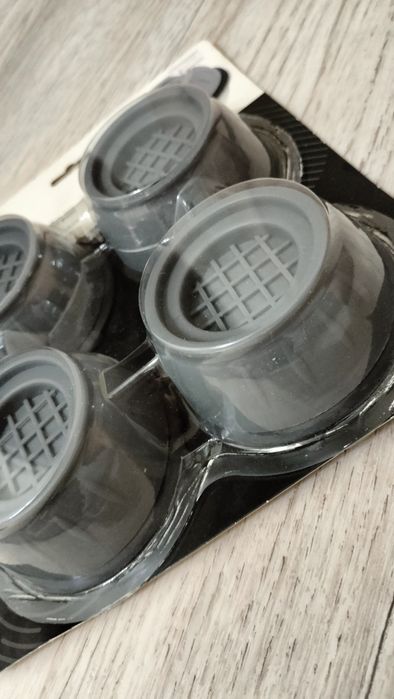 Продам антивибационные  подставки для стиральных машин