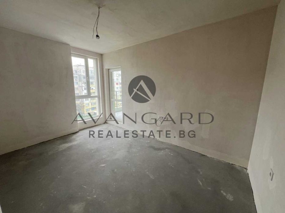 Продава се Тристаен апартамент в Пловдив, Тракия - 105 кв.м за 744 €/кв.м - Снимка #3