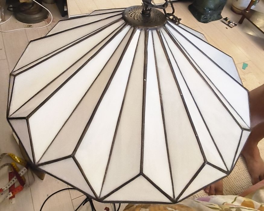 Lustră eleganta stil Tiffany,