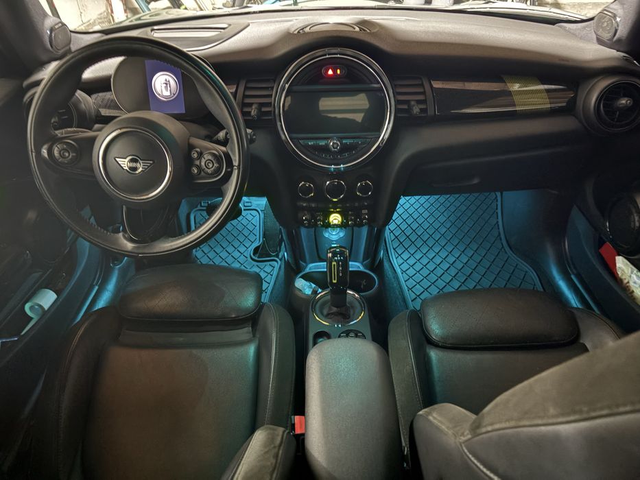 Vind MINI COOPER electric 184 cai