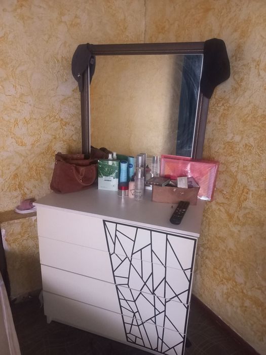 Сатылады  спальный гарнитур