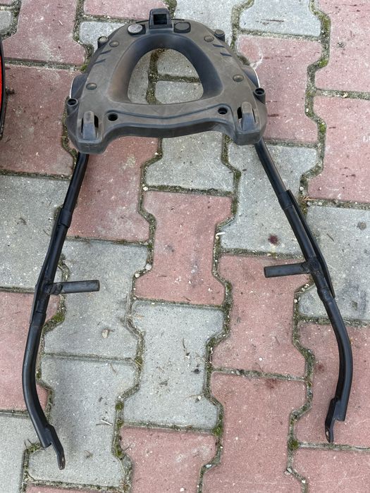 Vand Top case plus suport cu prindere !