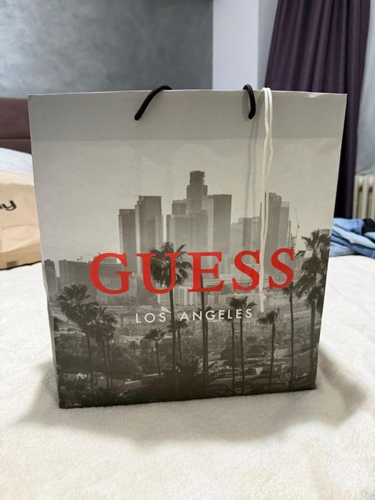 Geanta guess noua cu punga cadou