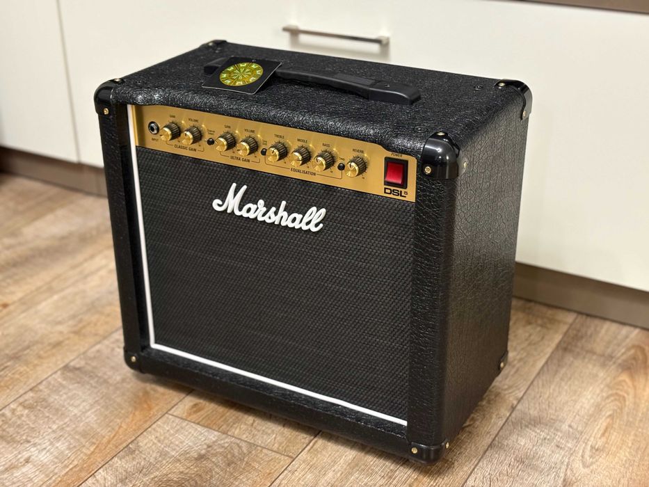 Лампов усилвател Marshall DSL5CR