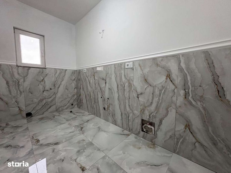 Apartament de vânzare la Casă 3 Camere Via Carmina