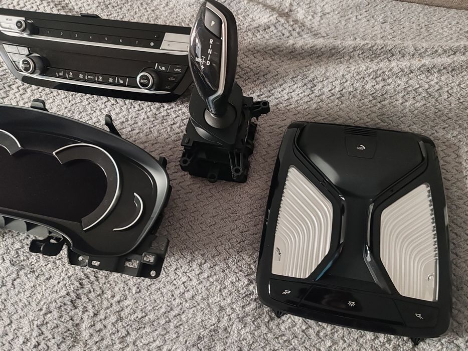 Piese auto BMW Generația G clima ceasuri digitale joystick plafoniera
