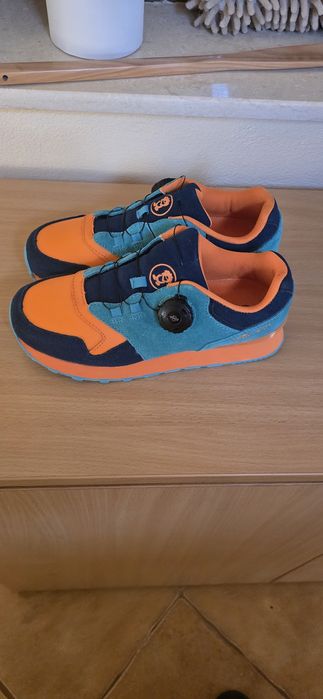 Adidasi Trollkyds 35