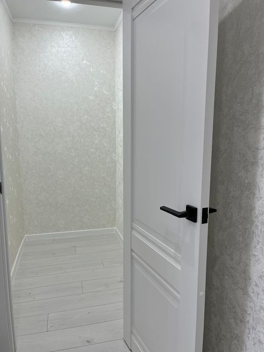 Продам 1 ком кв 56 м2 в районе детской больницы