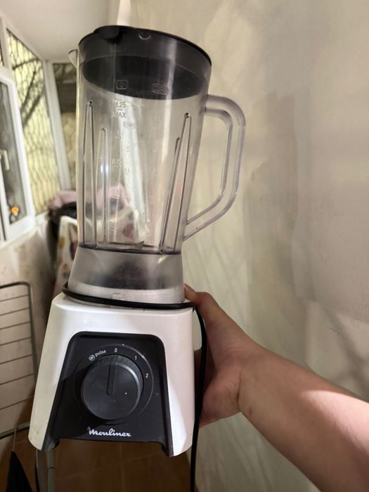 Продам б/у микроволновку, блендер и фритюру