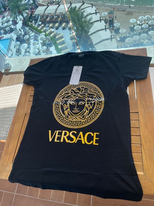 Tricou dama Versace.Nou!