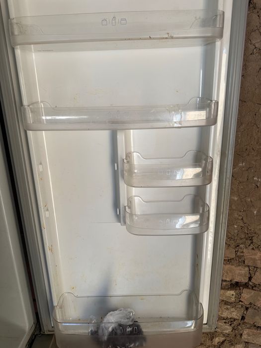 Срочно Продам б/у холодильник