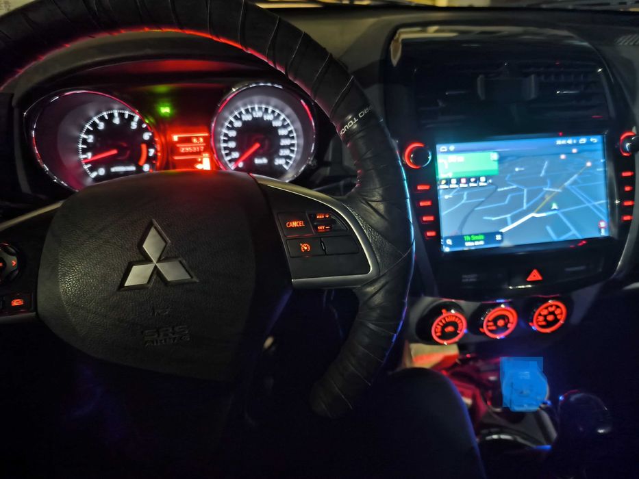 ASX Mitsubishi benzina 2013