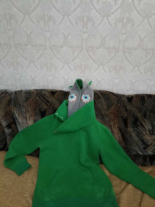 Продается кофта худи