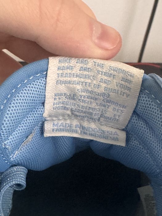 Adidași Nike Dunk Low "University Blue" (UNC) - Mărimea 43