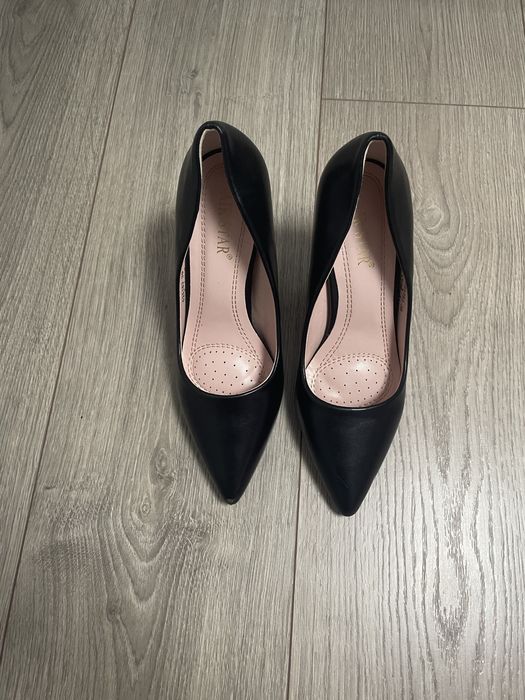 Класически черни токчета